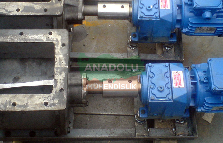anadolu-muhendislik-anasayfa-slidingbox-12-rotary-valf-hava-kilidi